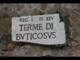 04408 ostia - regio i - insula xiv - terme del bagnino buticosus (i,xiv,8) - schild.jpg